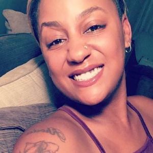 Meet your Posher, Rhoda